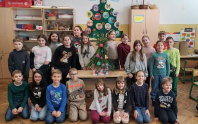 Geometrijska jelka – kreativni STEM duh u OŠ Tomaša Goričanca Mala Subotica