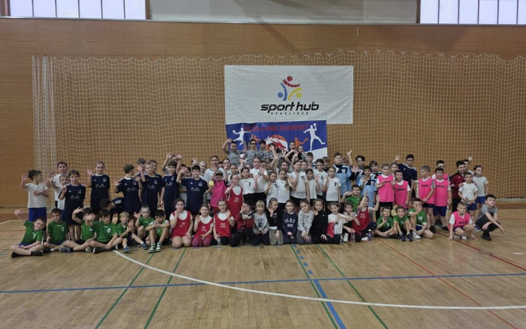 Naši učenici najbolji u drugom kolu Pozoj mini rukometne lige